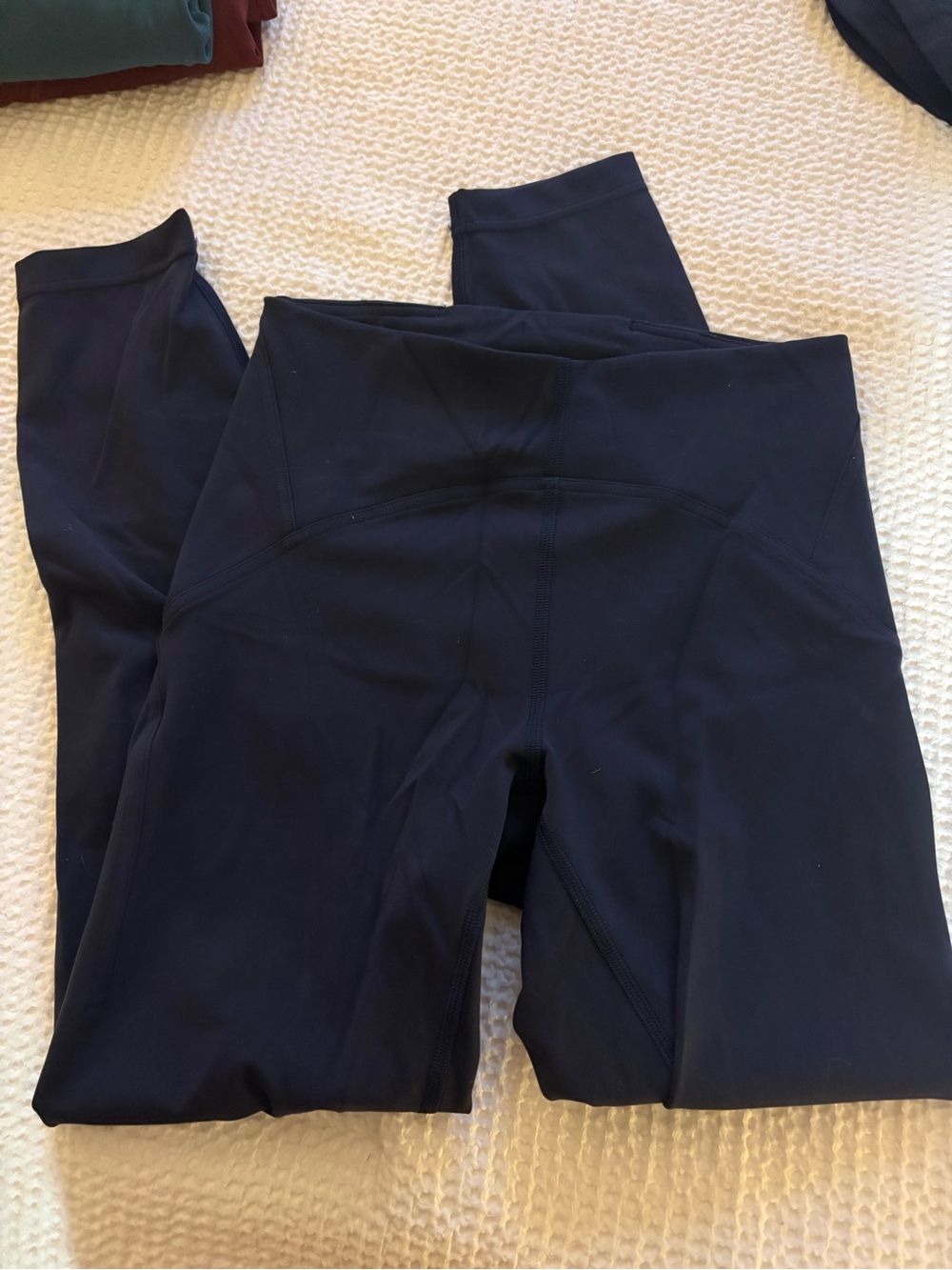 navy blue lululemon leggings